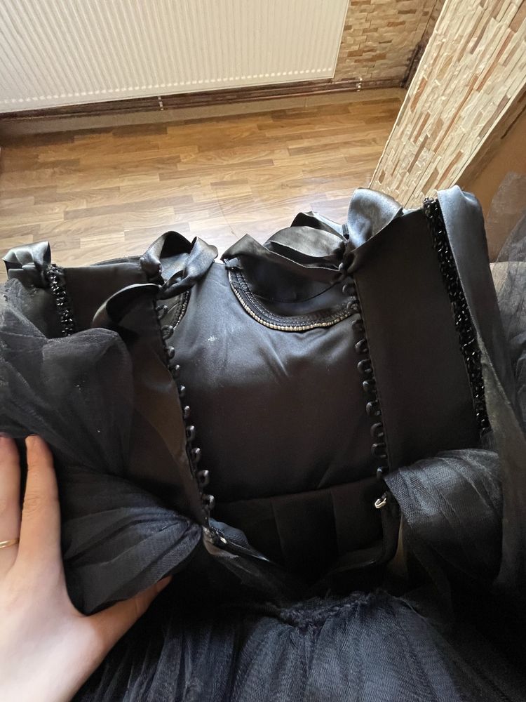 Rochie pentru banchet sau majorat facută de designerul Marian Bulbuc