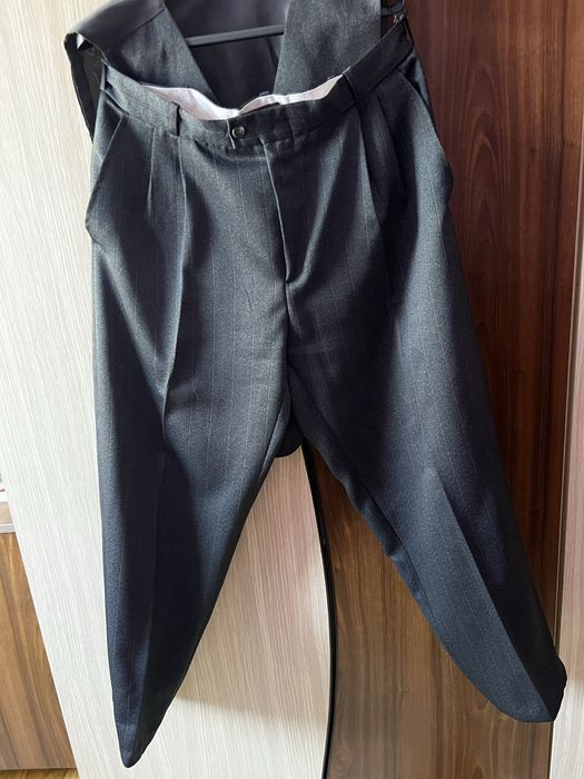 Vand costum barbatesc 3 piese