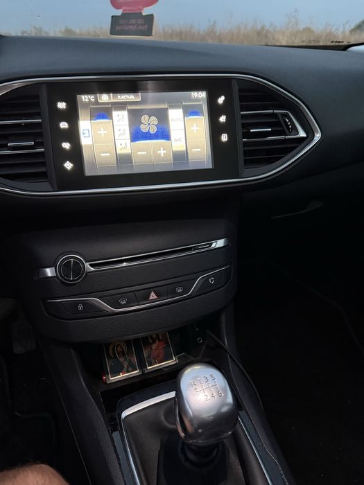Peugeot 308 2015 1,6 diesel
