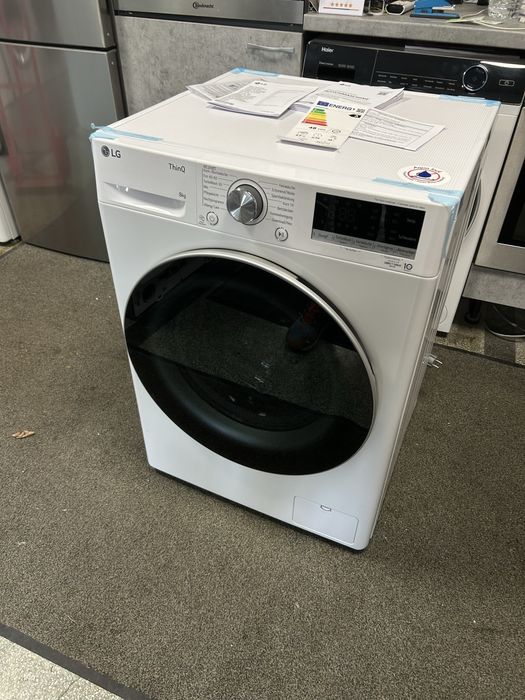 Нова Клас А+++ Пералня LG 8 KG 1400 OБ , DIRECT DRIVE , STEAM