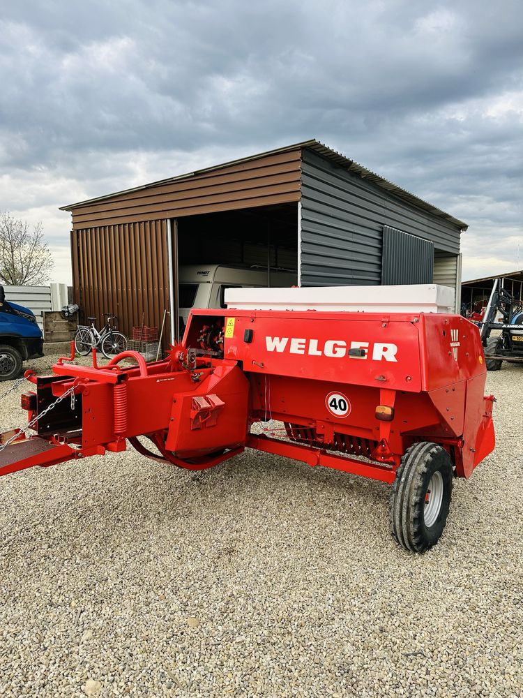 Balotiera presa de balotat new holland 570 si welger ap 500