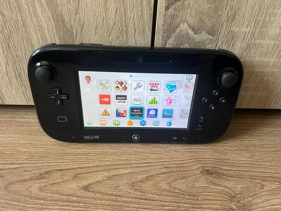 Consola Nintendo WII U modata cu jocuri si aplicatie descarcat jocuri