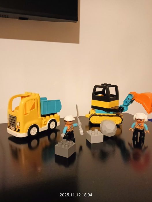 Lego Duplo Camion si excavator