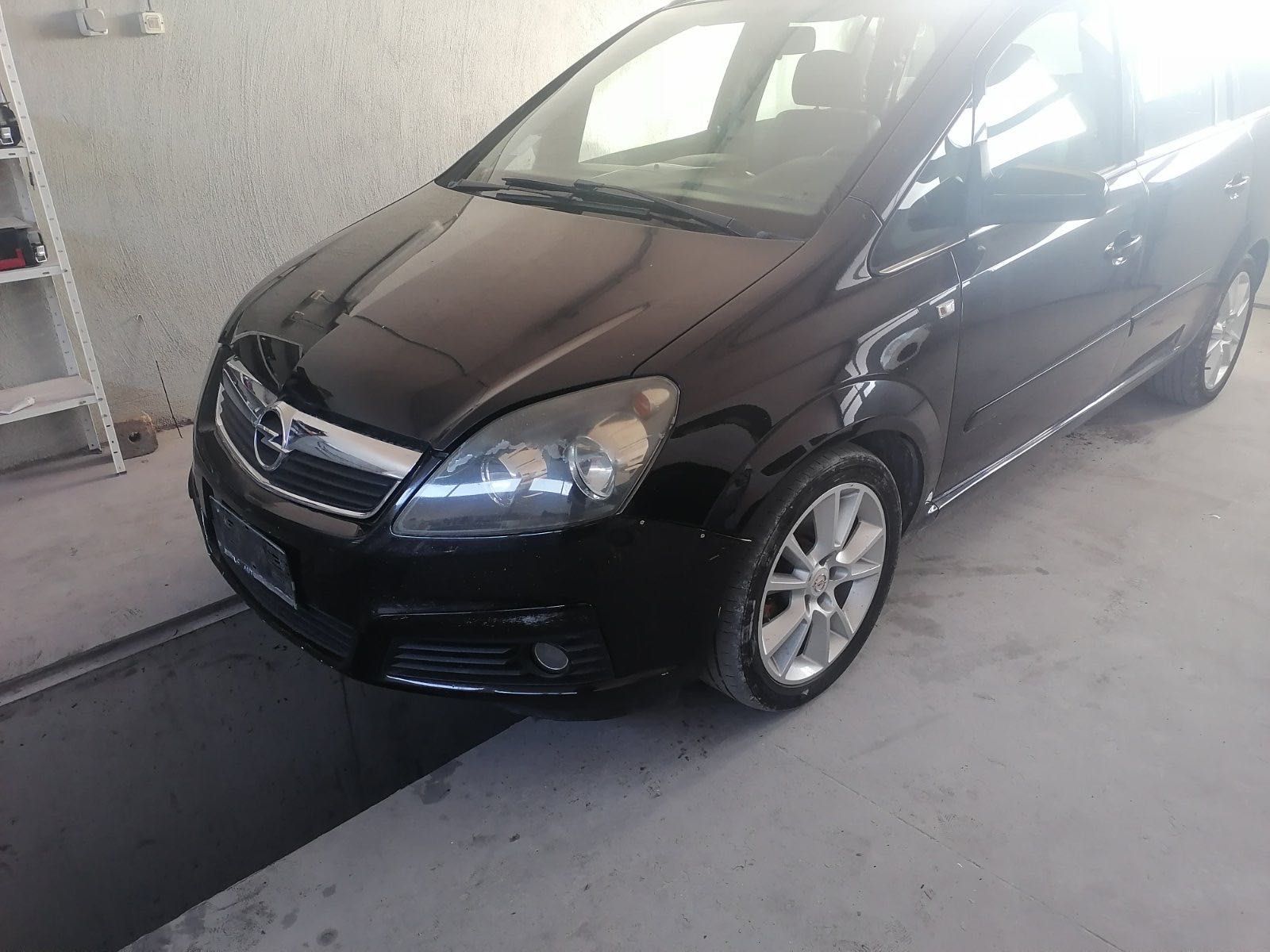 Opel Zafira 1.9d/Опел Зафира