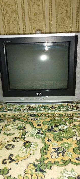Телевизор LG.  (БУ)