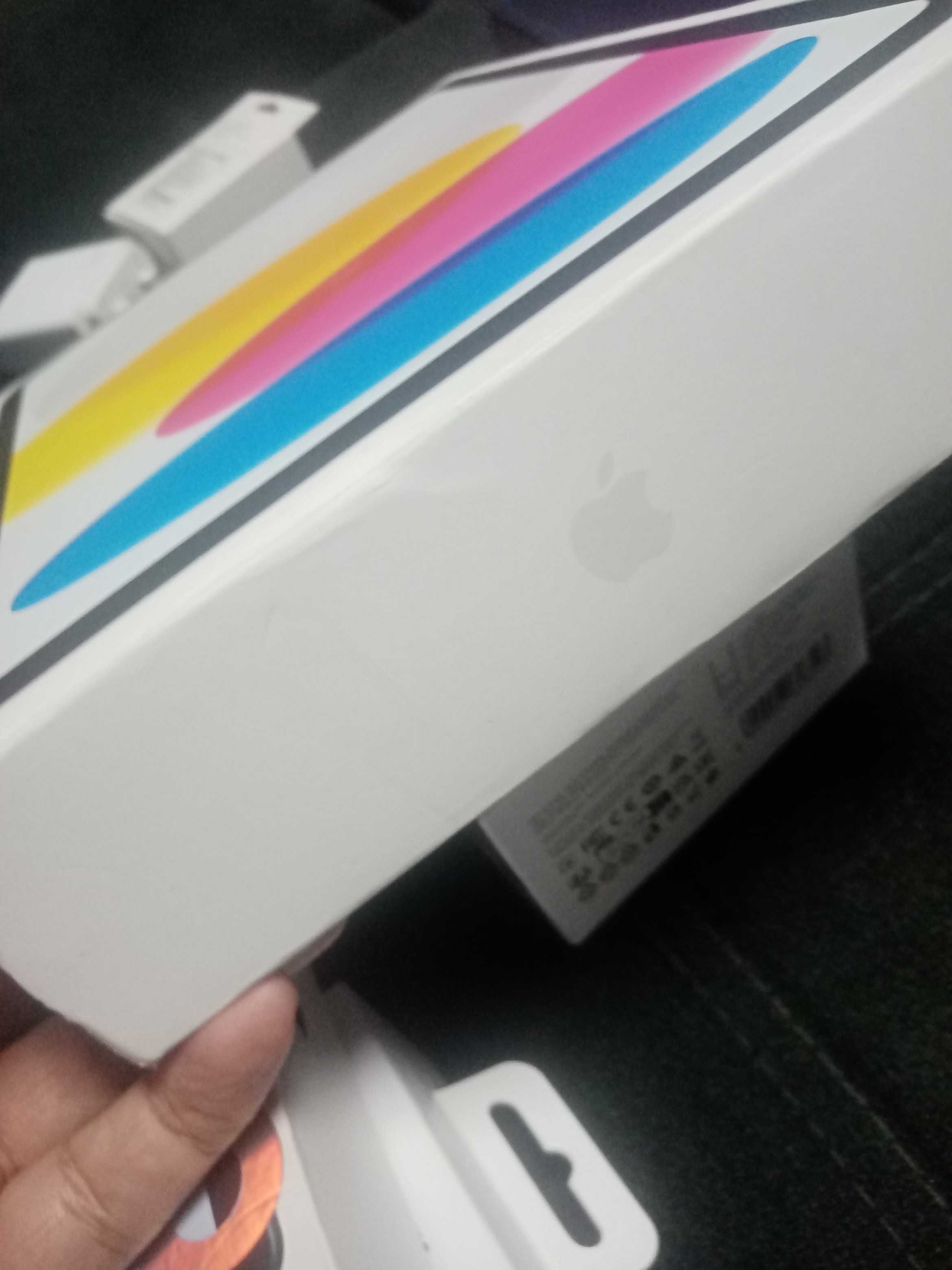 Таблет-iPad 10 64GB Нов