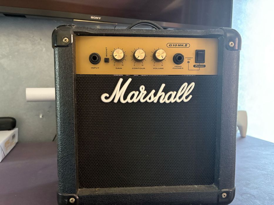 Chitara electrica si amplificator marshall