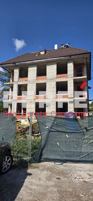 3-стаен в София-Карпузица площ 136 цена 247520