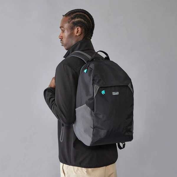 Mercedes AMG Petronas Rucsac black F1 Team 2024 NOU