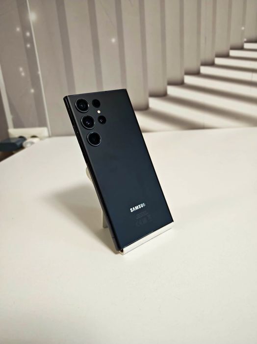 •Vand Samsung S23 Ultra 5G 256GB Phantom Black / Dual Sim / Impecabil