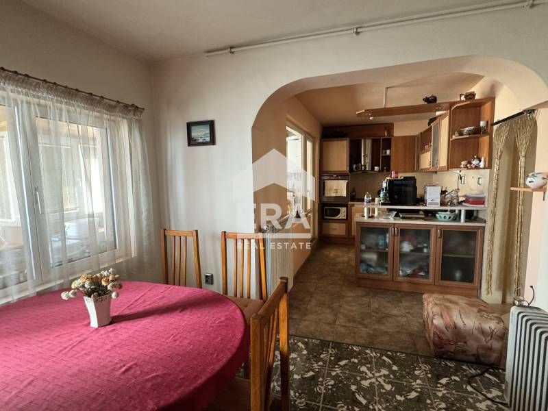 Продава се Четиристаен апартамент в Варна, Чаталджа - 144 кв.м за 1694 €/кв.м - Снимка #2
