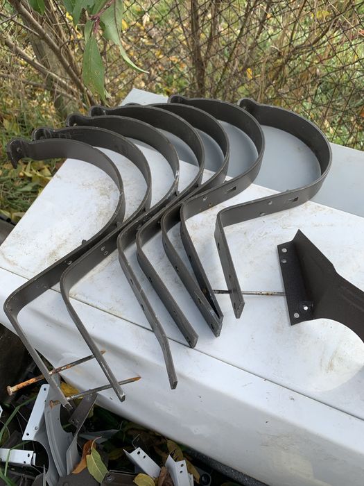 Vand tigla metalica second hand 0,5 grosime plus sistemul pluvial