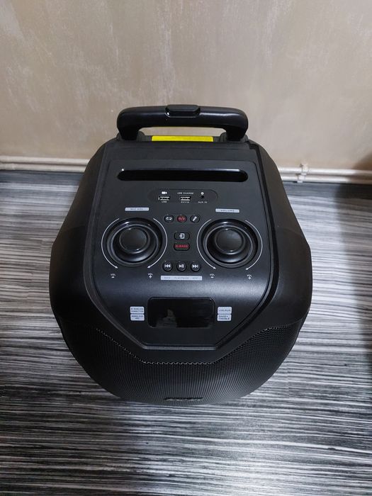 Vând Boxă Portabilă AKAI