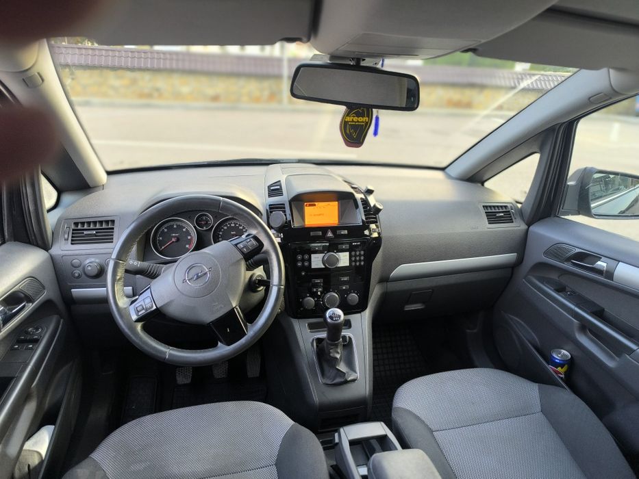 Opel Zafira 2011 1.7 dti