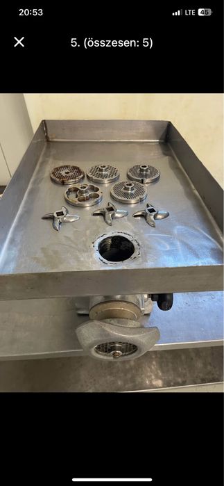 Capsator  mezeluri Masins de tocat carne