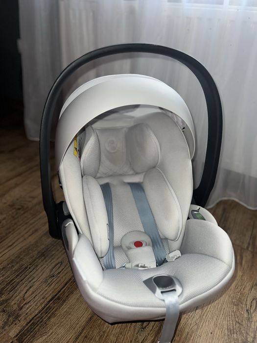 Scoica Cybex Platinum Cloud T Plus i-Size