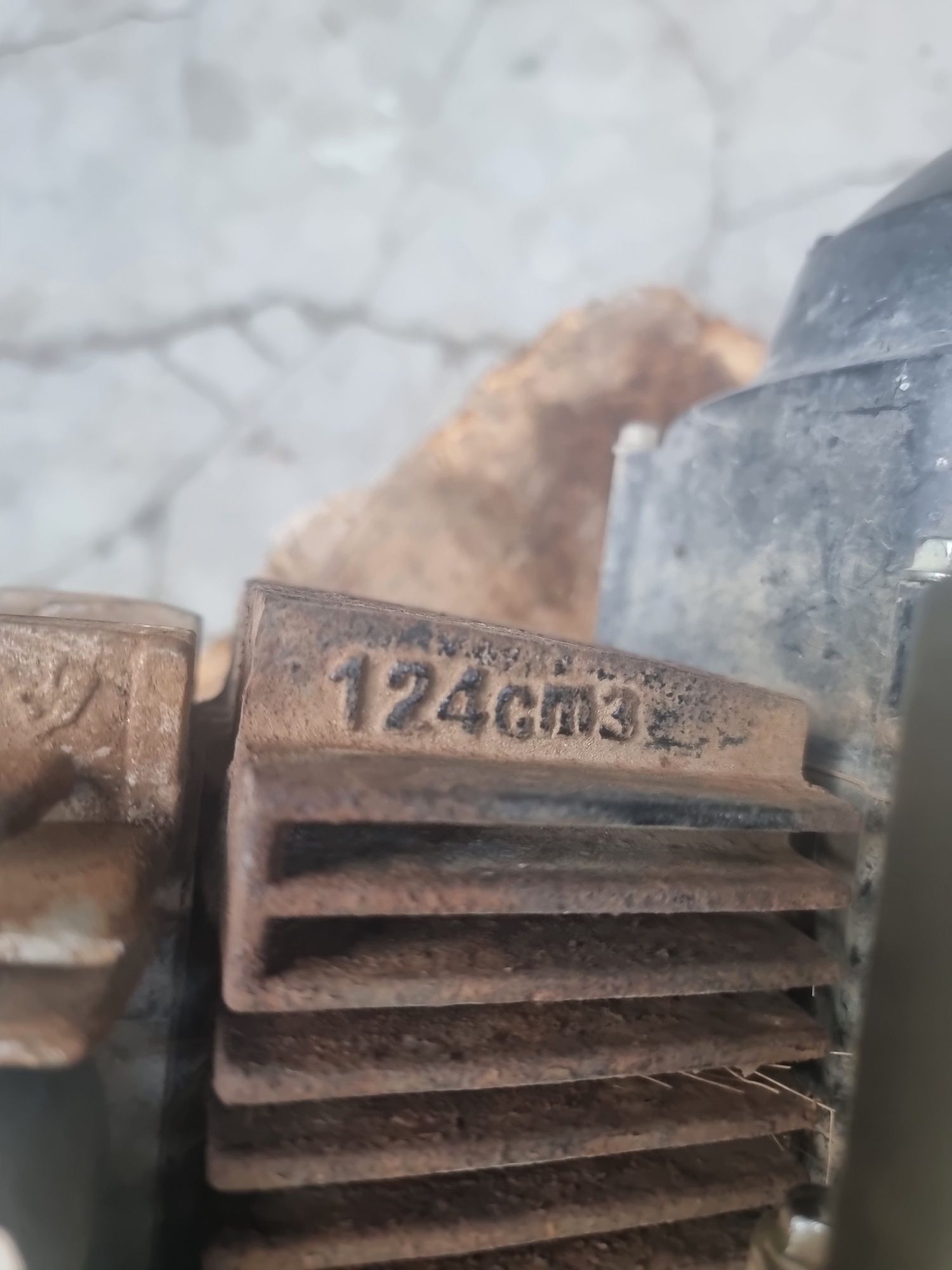 Продава се ! Работещ двигател за атв 125сс.