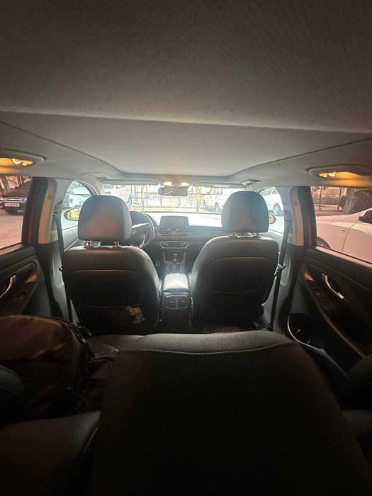 Продаю Hyundai i30 состояние отличное