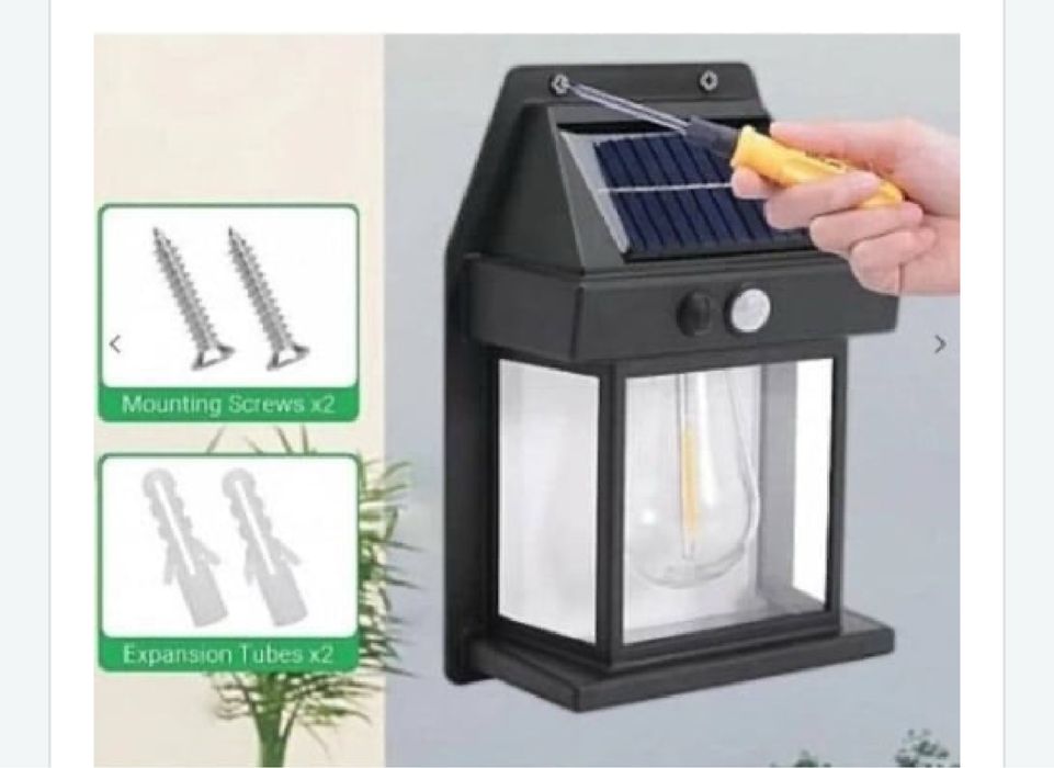 Lampa solara tip felinar