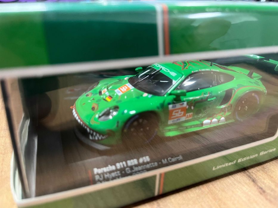 IXO Models Porsche Carrera 911 GT3 R колекция модел мащаб 1:43 Нови