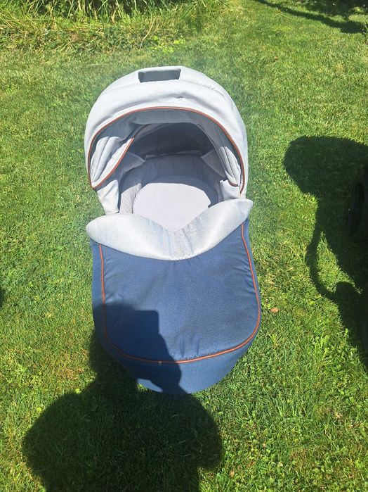 Бебешка количка Bexa