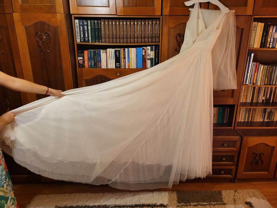 Vand rochie de mireasa unicat SUA- Elite Mariaj, stare f buna