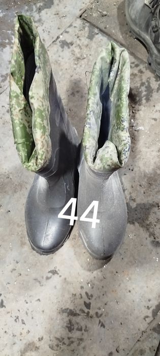 Продам рабочую обувь