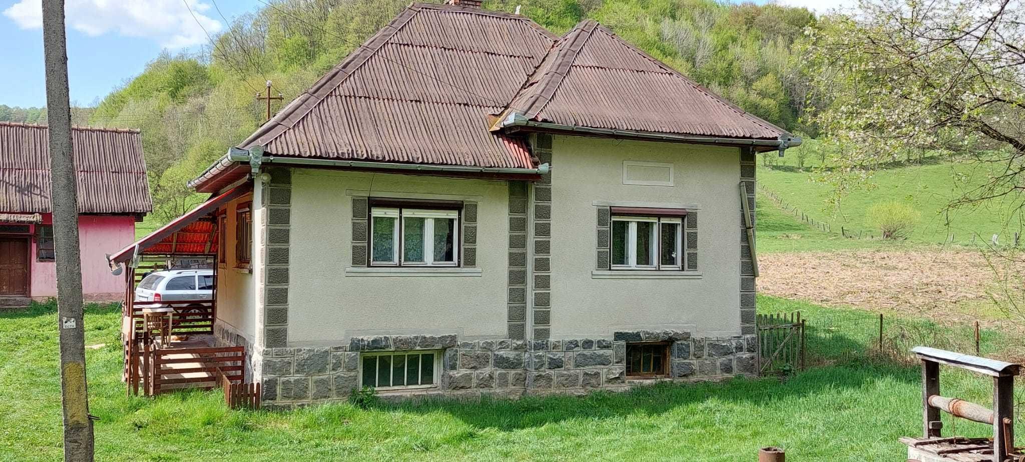 Casă de vânzare în Idicel Pădure