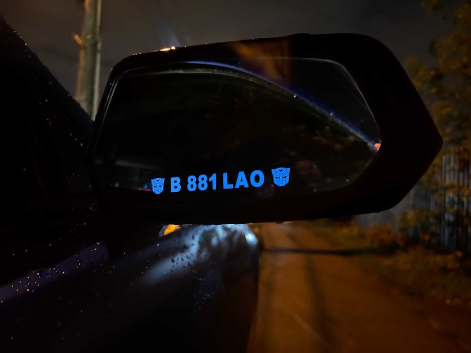 Inscriptionari oglinzi auto STICLĂ și PLASTIC, gravare/sablare 100/set