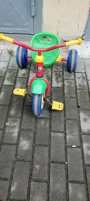 Vând triciclete / biciclete copii