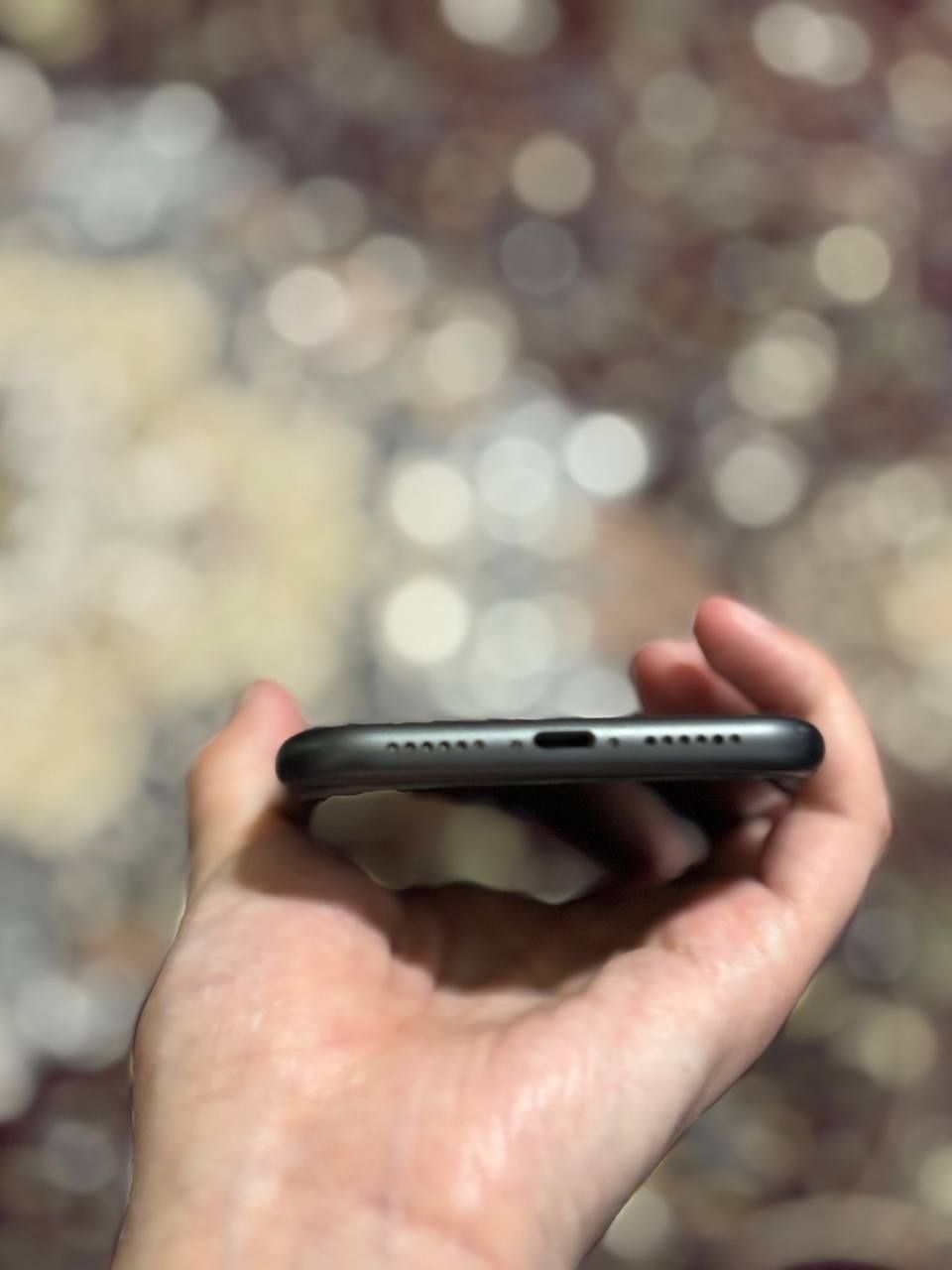 Iphone 11 sotiladi!