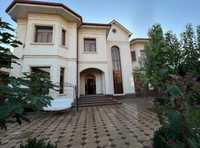 Продается дом 6 соток В Юнусабадском районе (ЗЕНИТ)