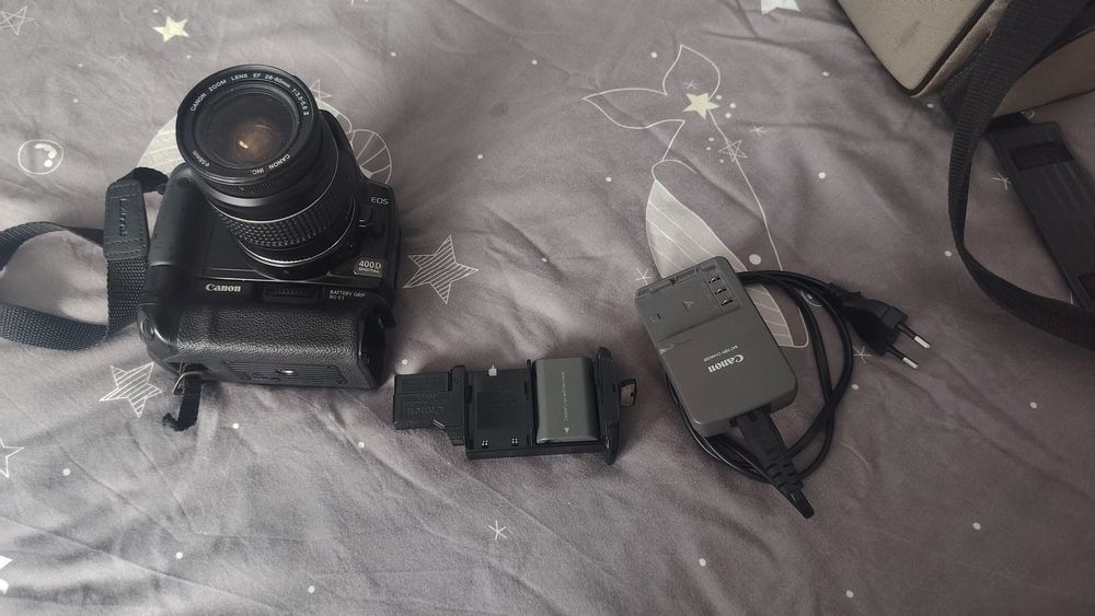 DSLR Canon 400D (camera foto)