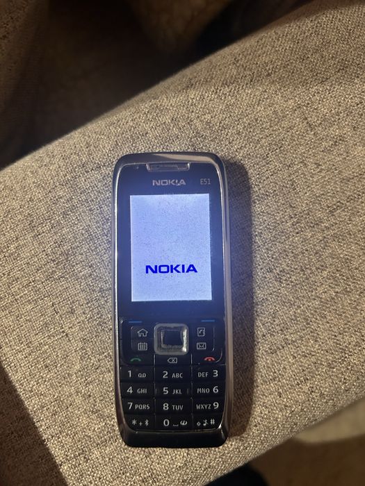 Nokia E 51 pentru cunoscatori