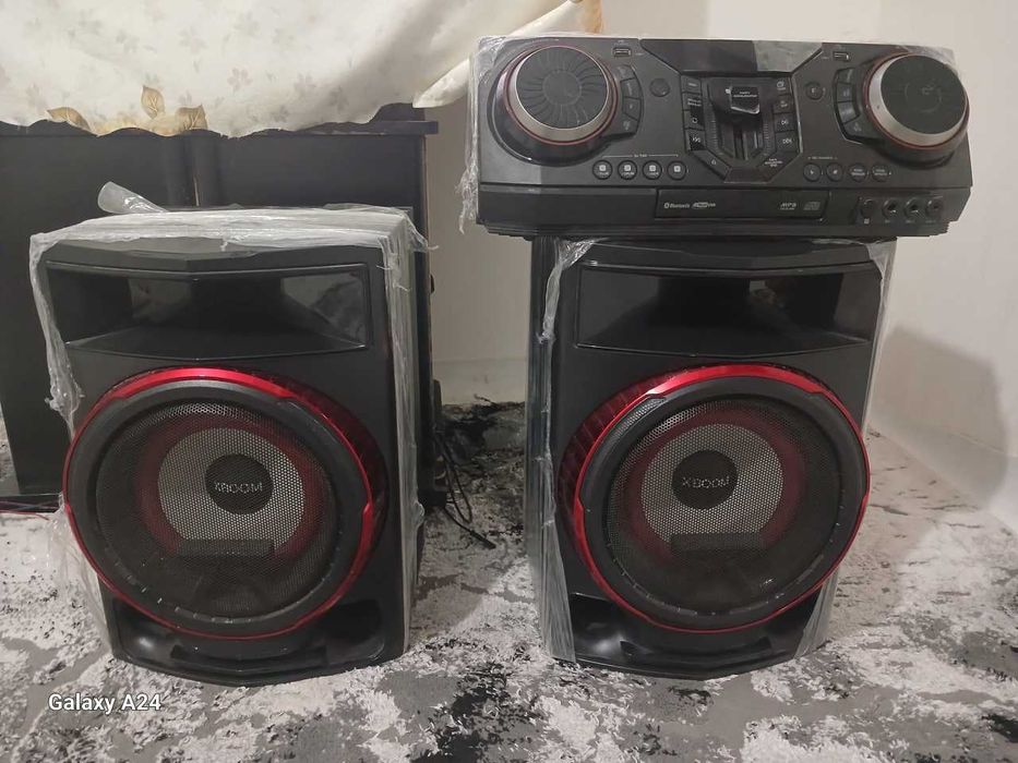 Muzikalniy sentr / Music senter CL-87 2350 watt