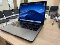 Продам MacBook Pro 13" 2017 год