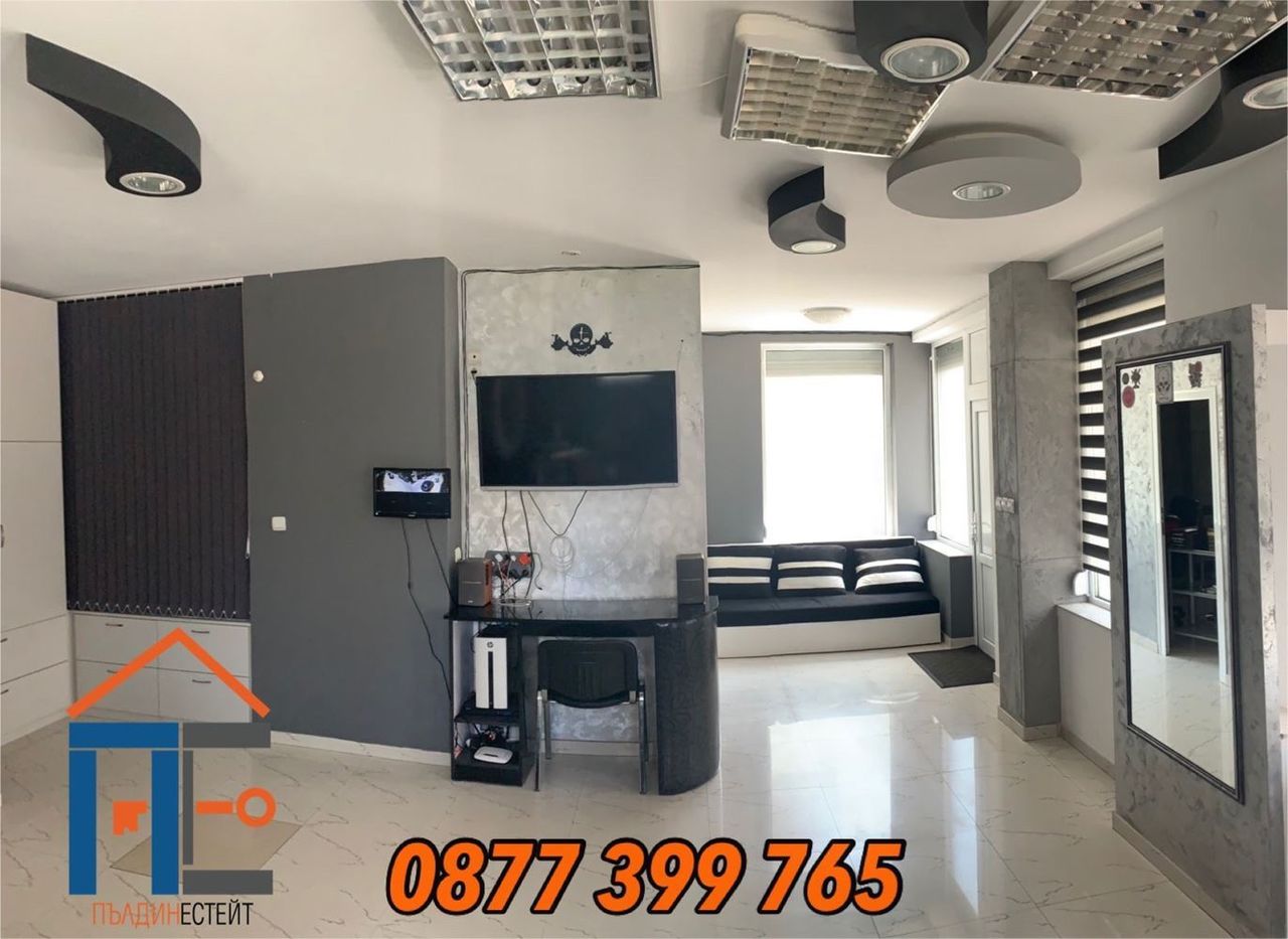 Продава се Ателие в Асеновград - 67 кв.м за 1327 €/кв.м - Снимка #1