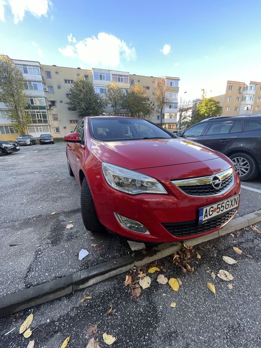Opel astra J 2011 1.4 benzina proprietar