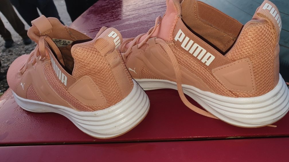 Puma  39номер/25см стелка Оригинални! розови перфектни като нови-60лв