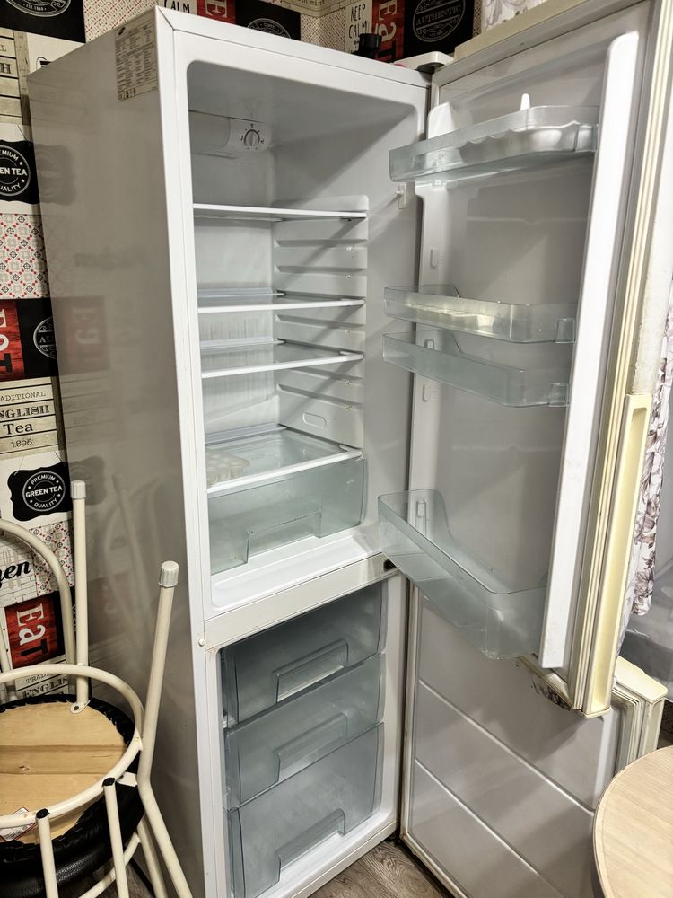 Продается Холодильник