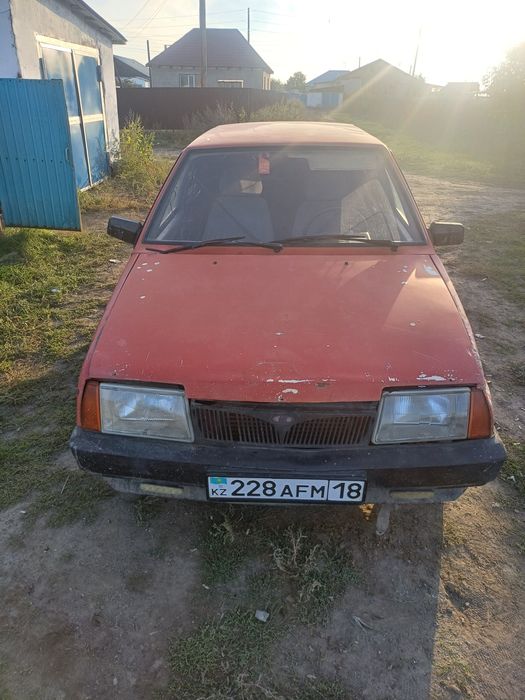 Продам ваз 2109 .
