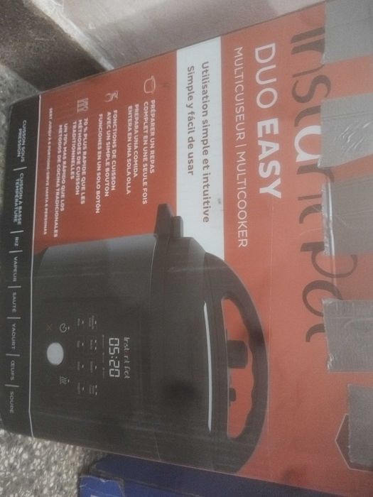 Нов Instant Pot Duo Easy 5.7 литра Мултикуукър
