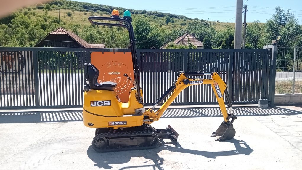 Miniexcavator jcb 8008 1000 kg