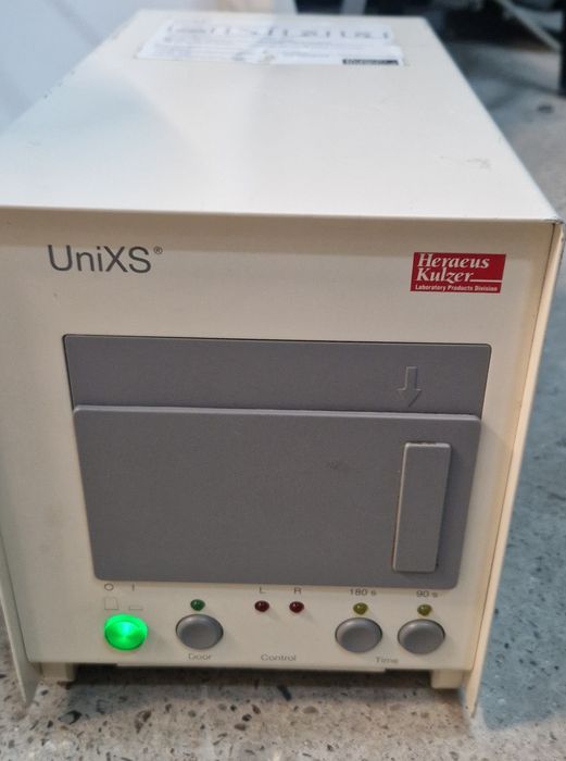 Aparat polimerizare dentară Heraeus Kulzer UniXS® – Made in Germany, 3