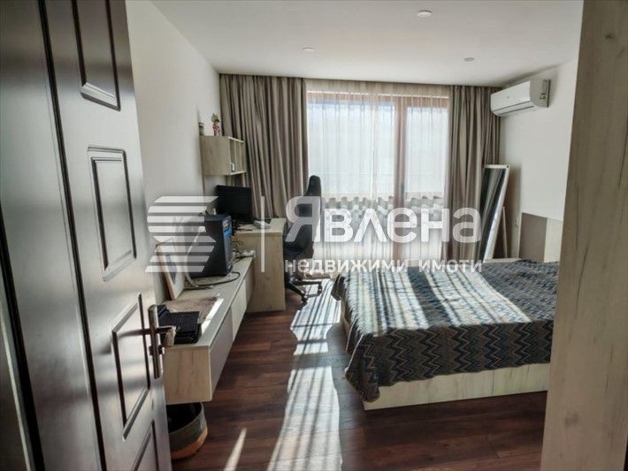 Продава се Многостаен апартамент в Бургас, Лазур - 220 кв.м за 2500 €/кв.м - Снимка #3