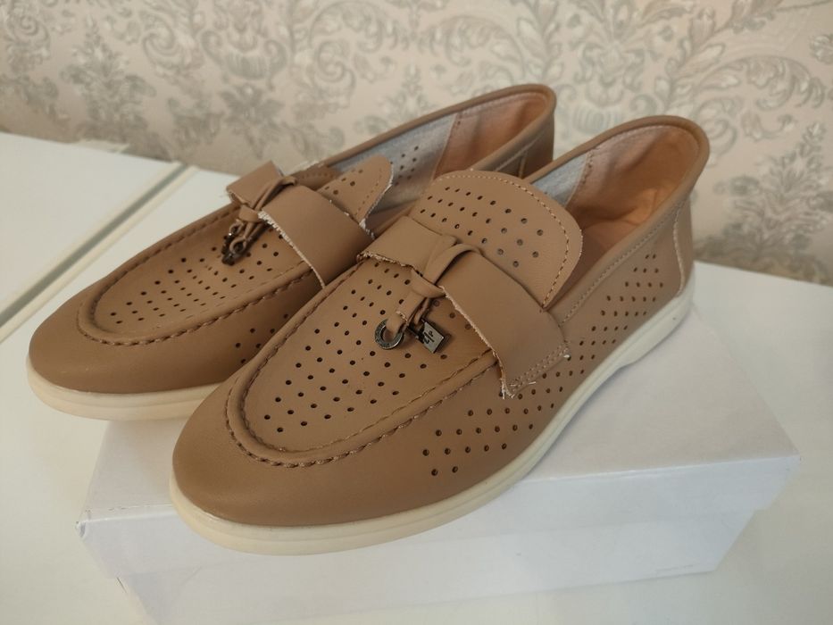 Новый женский обувь сатылады 4000тг