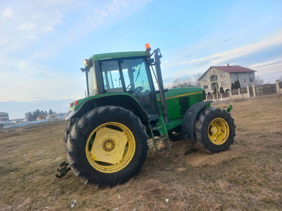 Tractor John deere 6600