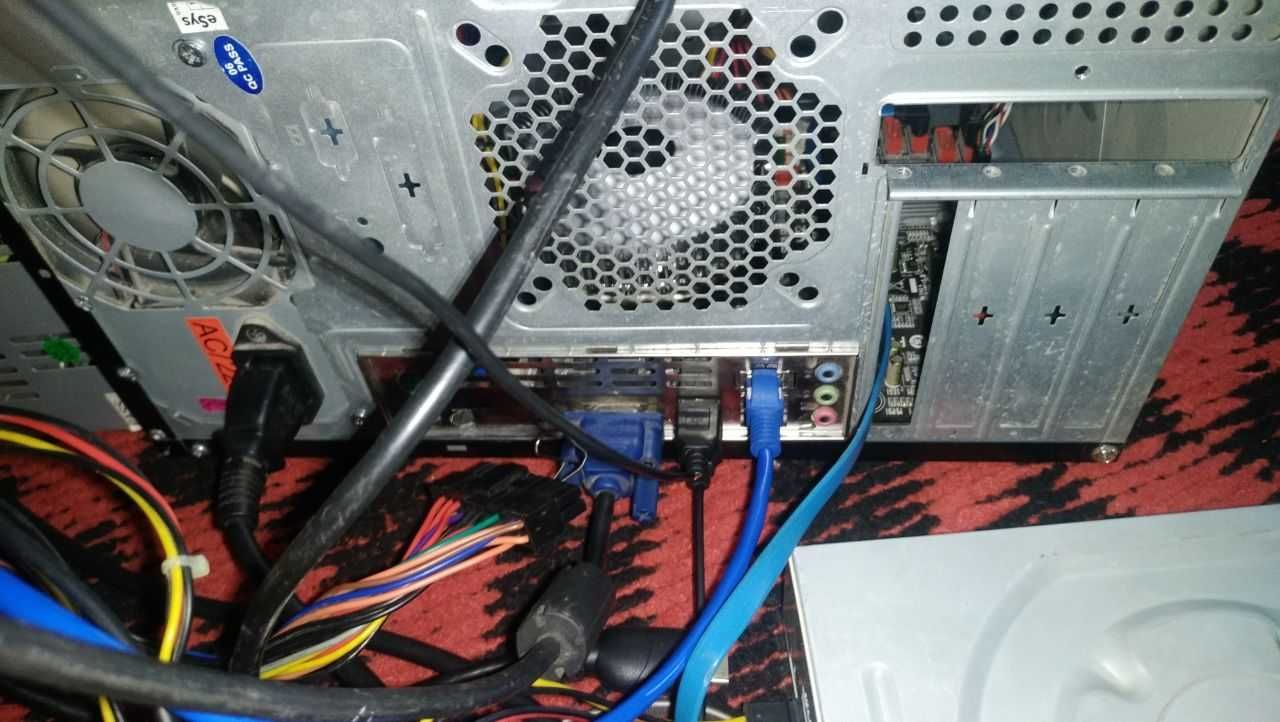 kompyuter biostar lga 1155