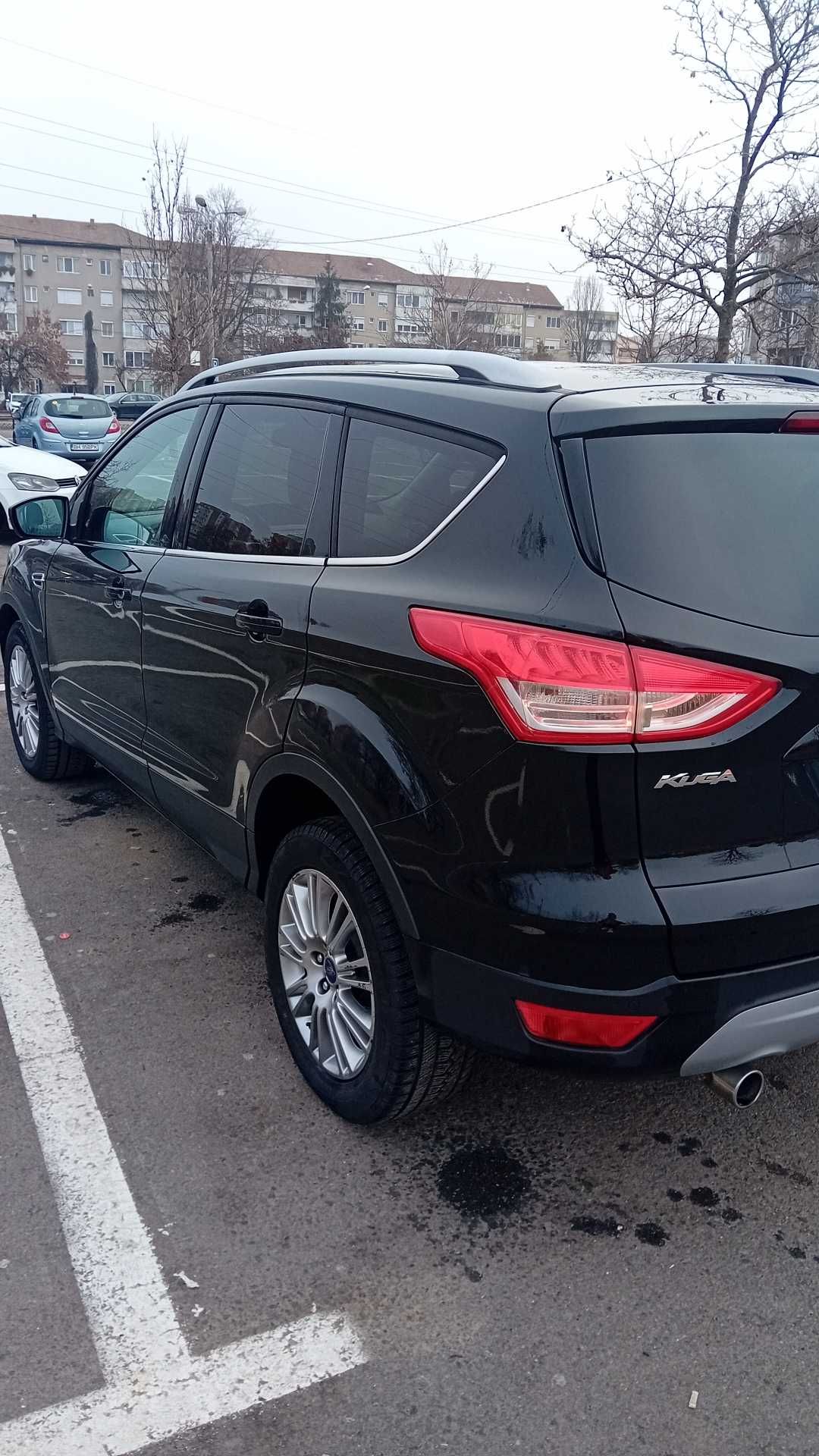 Se vinde,Ford kuga 2013