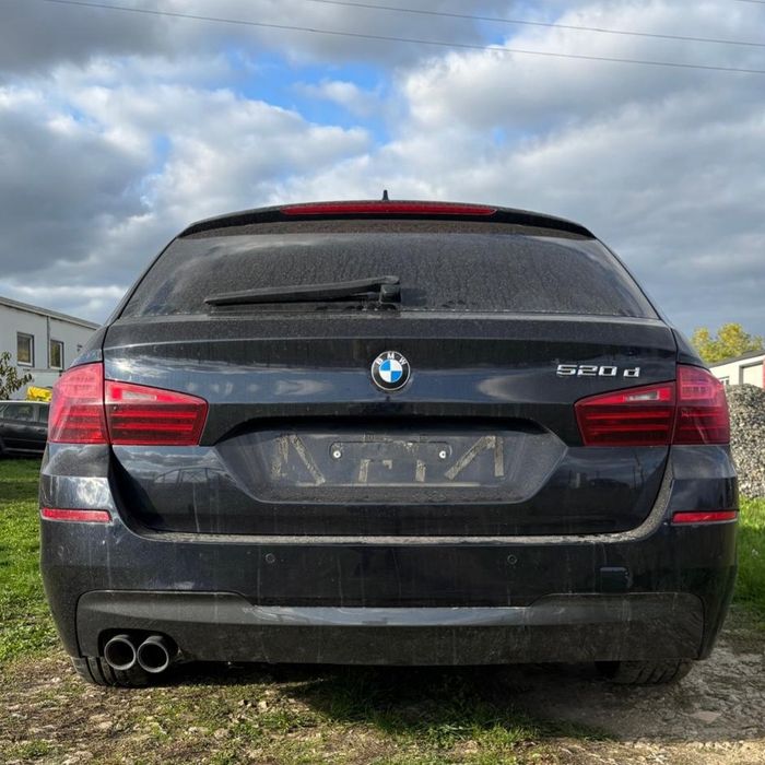 Dezmembrez bmw 520 f11 lci facelift motor b47 f30 f10